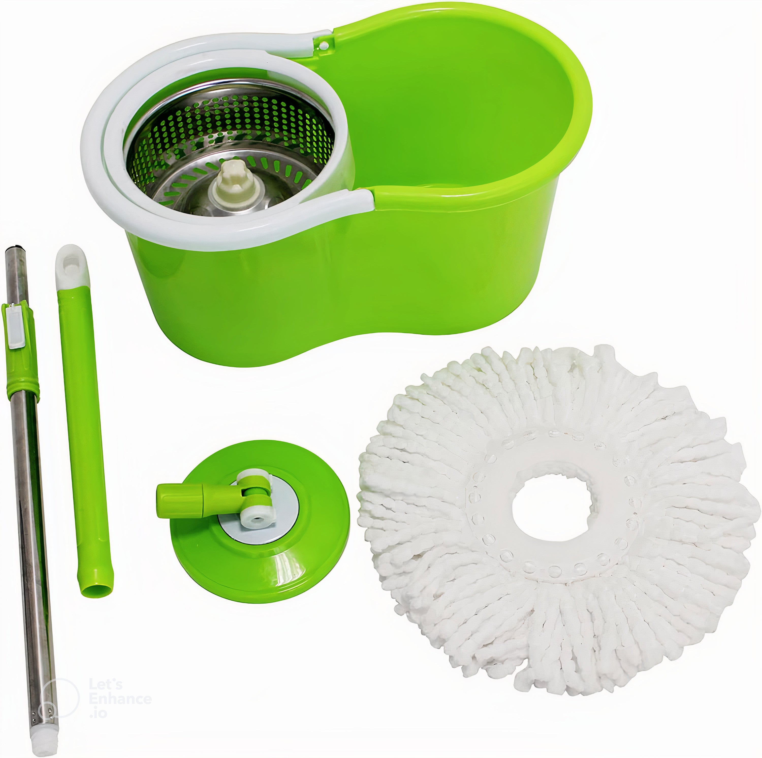 secchio lavapavimenti PuliFlash verde con strizzatore in acciaio, pomello, manico lungo, e testina in microfibra su sfondo bianco.